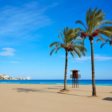 Apartment Con Terraza Y Vistas Al Mar